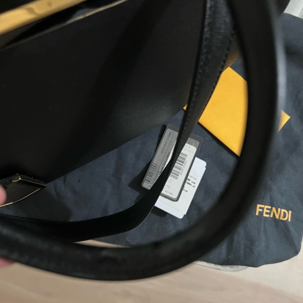 Authentic used Fendi 2Jours Medium Tote Bag Black - Picture 6 of 9